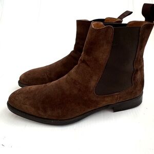 Magnanni Dark Brown Suede Ankle Boots